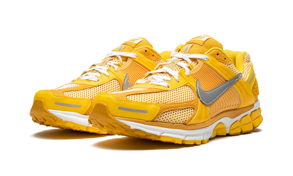 Nike Zoom Vomero 5 "Varsity Maize"