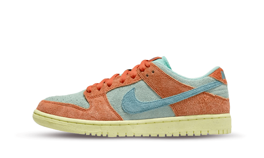 Nike SB Dunk Low "Noise Aqua"