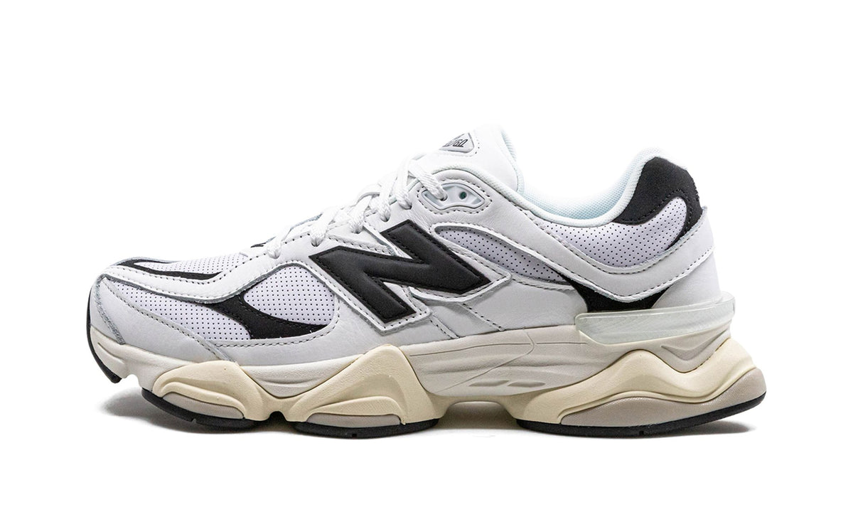 New Balance 9060 “ White - Black”