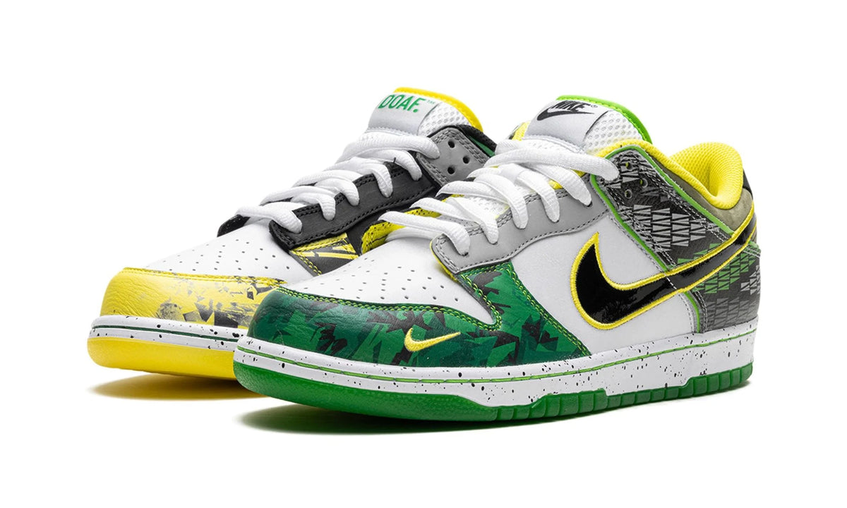 Nike Dunk Low "What the Duck Away University of Oregon PE" US 7