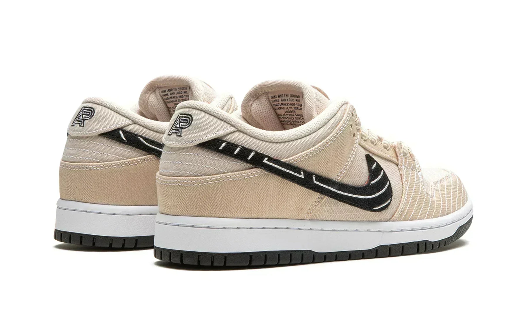 Nike SB Dunk Low "Albino & Preto - Jiu Jitsu" US 8
