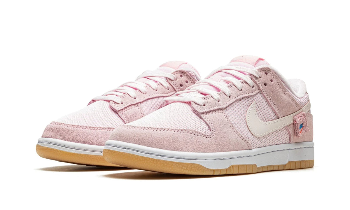 Nike Dunk Low WMNS SE "Teddy Bear"