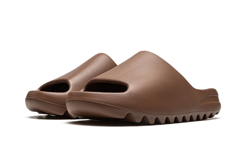 Yeezy Slide "Flax"