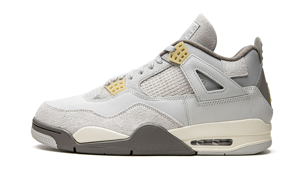 Air Jordan 4 "Photon Dust"