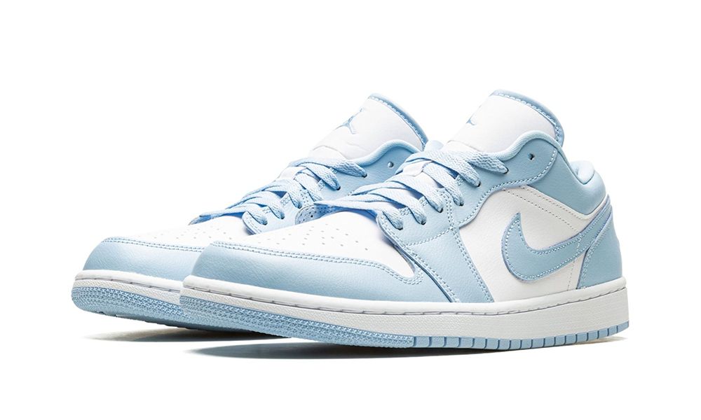 Air Jordan 1 Low WMNS "Aluminium"