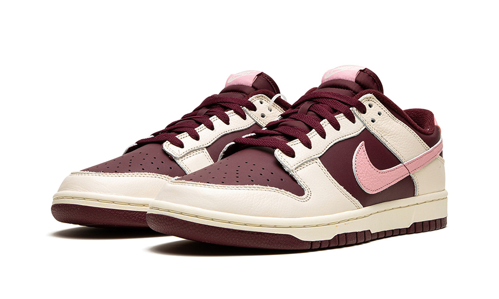 Nike Dunk Low Retro PRM "Valentine´s Day"
