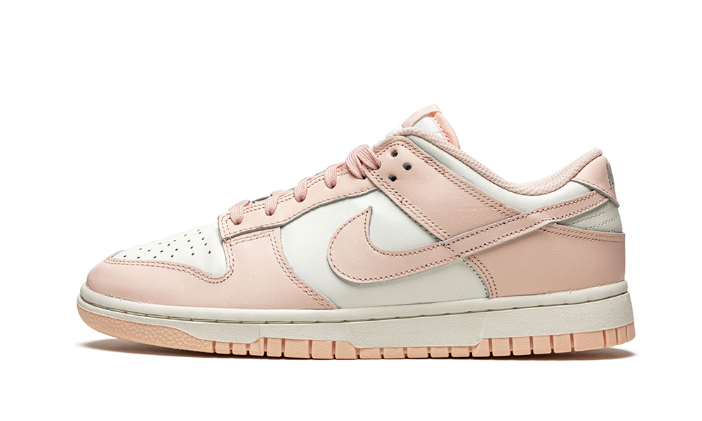 Nike Dunk Low WMNS "Orange Pearl"