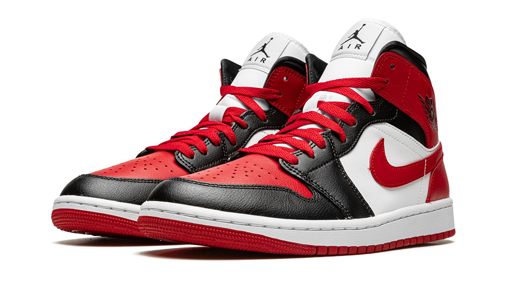 Air Jordan 1 Mid WMNS "Alternate Bred Toe"