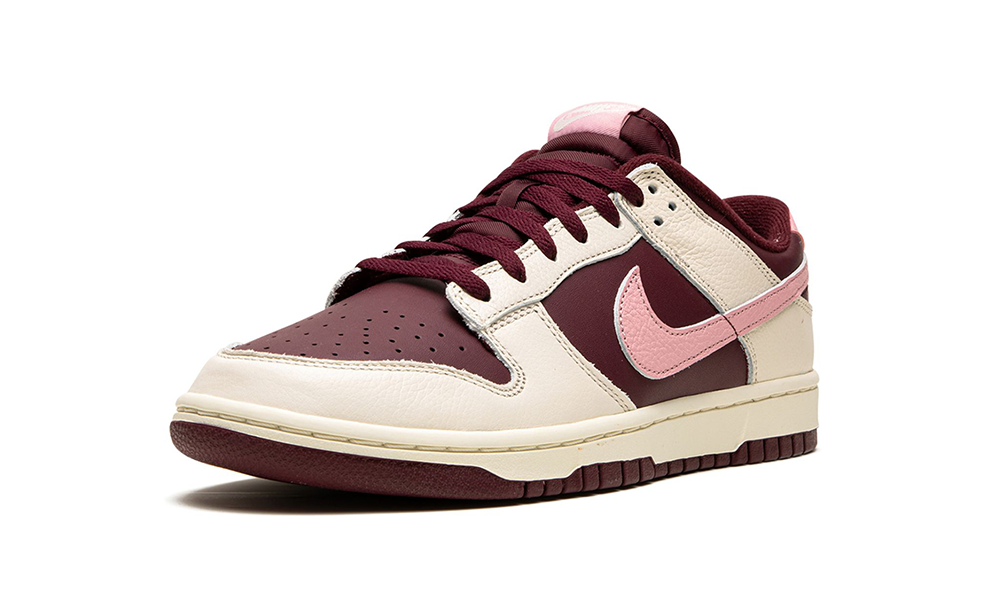 Nike Dunk Low Retro PRM "Valentine´s Day"