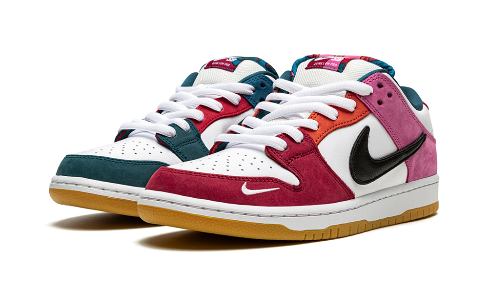 Nike SB Dunk Low Pro QS "Parra (Friends & Family)"