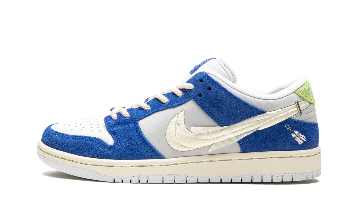 Nike SB Dunk Low Pro "Fly Streetwear Gardenia"