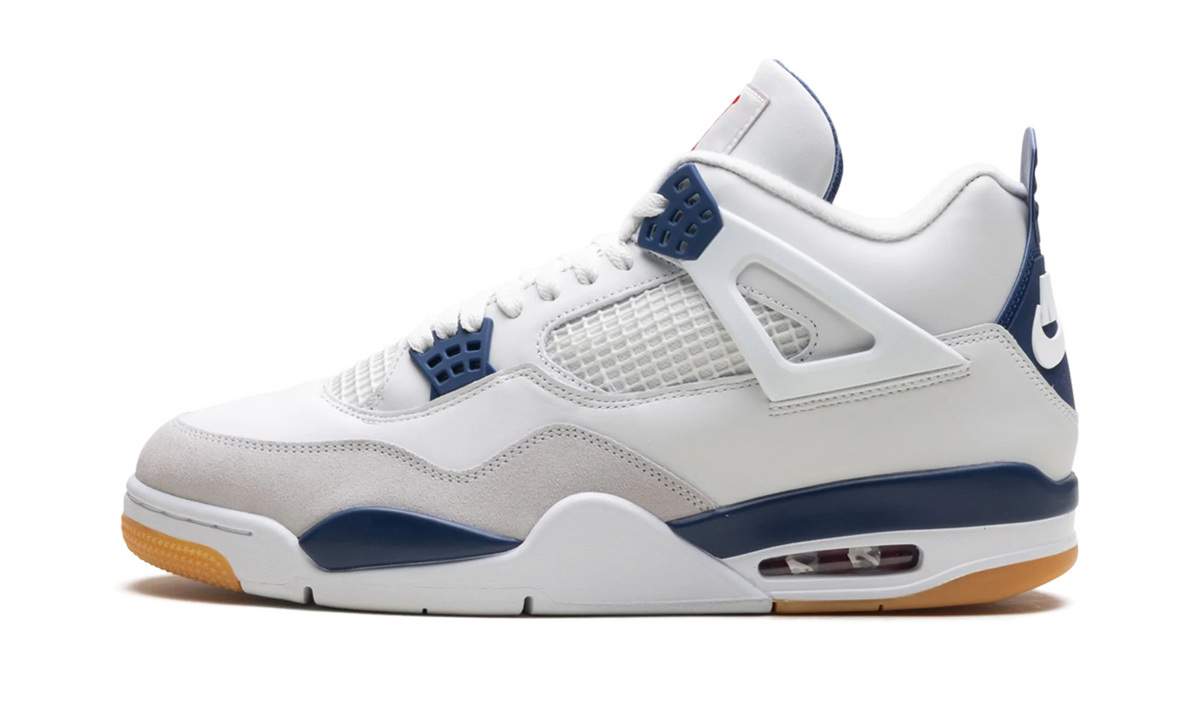 Air Jordan 4 Retro SB "Navy Blue"