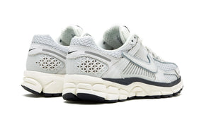 Nike Zoom Vomero 5 WMNS "Photon Dust"