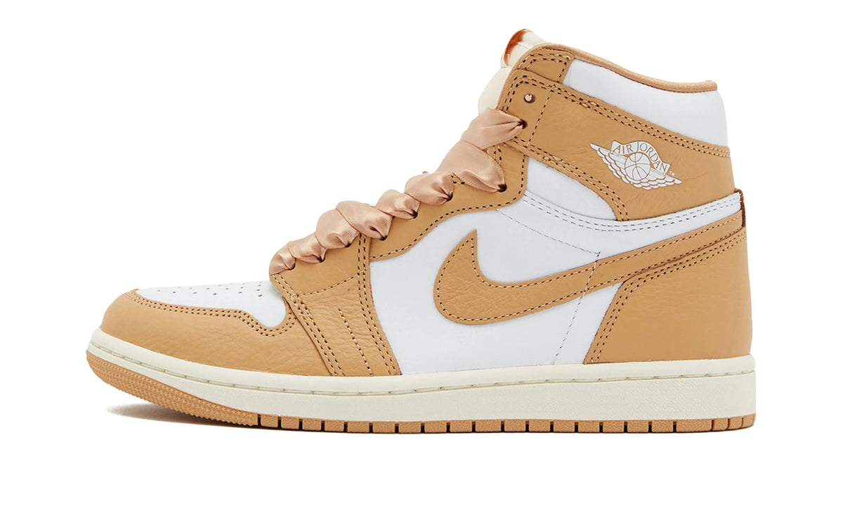 Air Jordan 1 High WMNS "Praline"