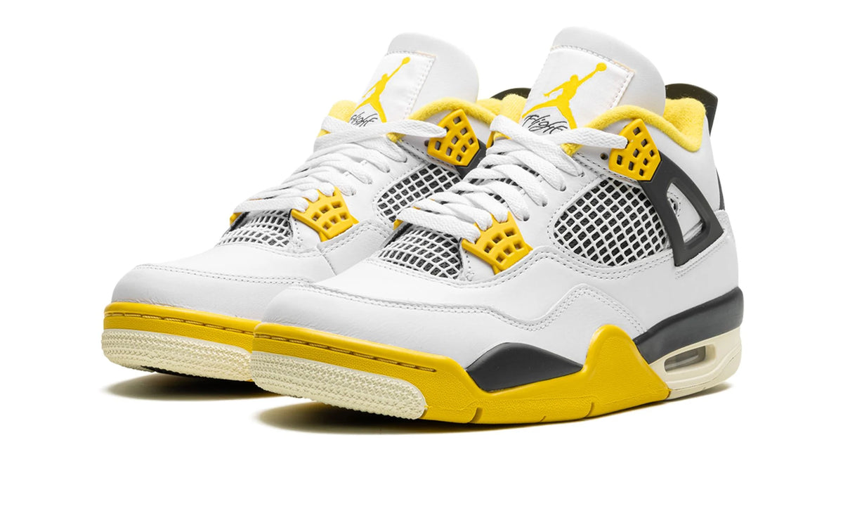 Air Jordan 4 WMNS “Vivid Sulfur”