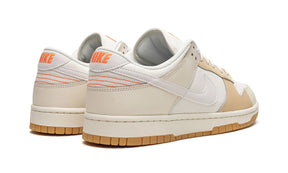 Nike Dunk Low SE "If Lost Return To"