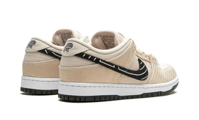Nike SB Dunk Low "Albino & Preto - Jiu Jitsu" US 6