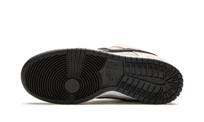 Nike SB Dunk Low "Albino & Preto - Jiu Jitsu" US 7