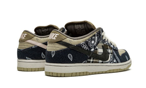 Nike SB Dunk Low "Travis Scott"