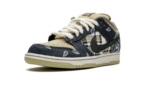 Nike SB Dunk Low "Travis Scott"