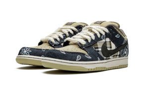 Nike SB Dunk Low "Travis Scott"