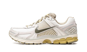 Nike Zoom Vomero 5 "Light Bone Neutral Olive"