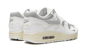 Nike Air Max "Patta Waves White"