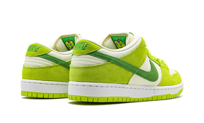 Nike SB Dunk Low "Green Apple"
