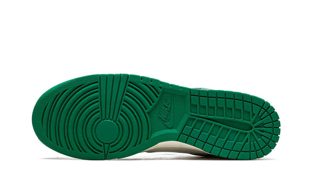 Nike Dunk Low SE "Lottery Pack - Green"