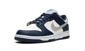 Nike Dunk Low "Midnight Navy"